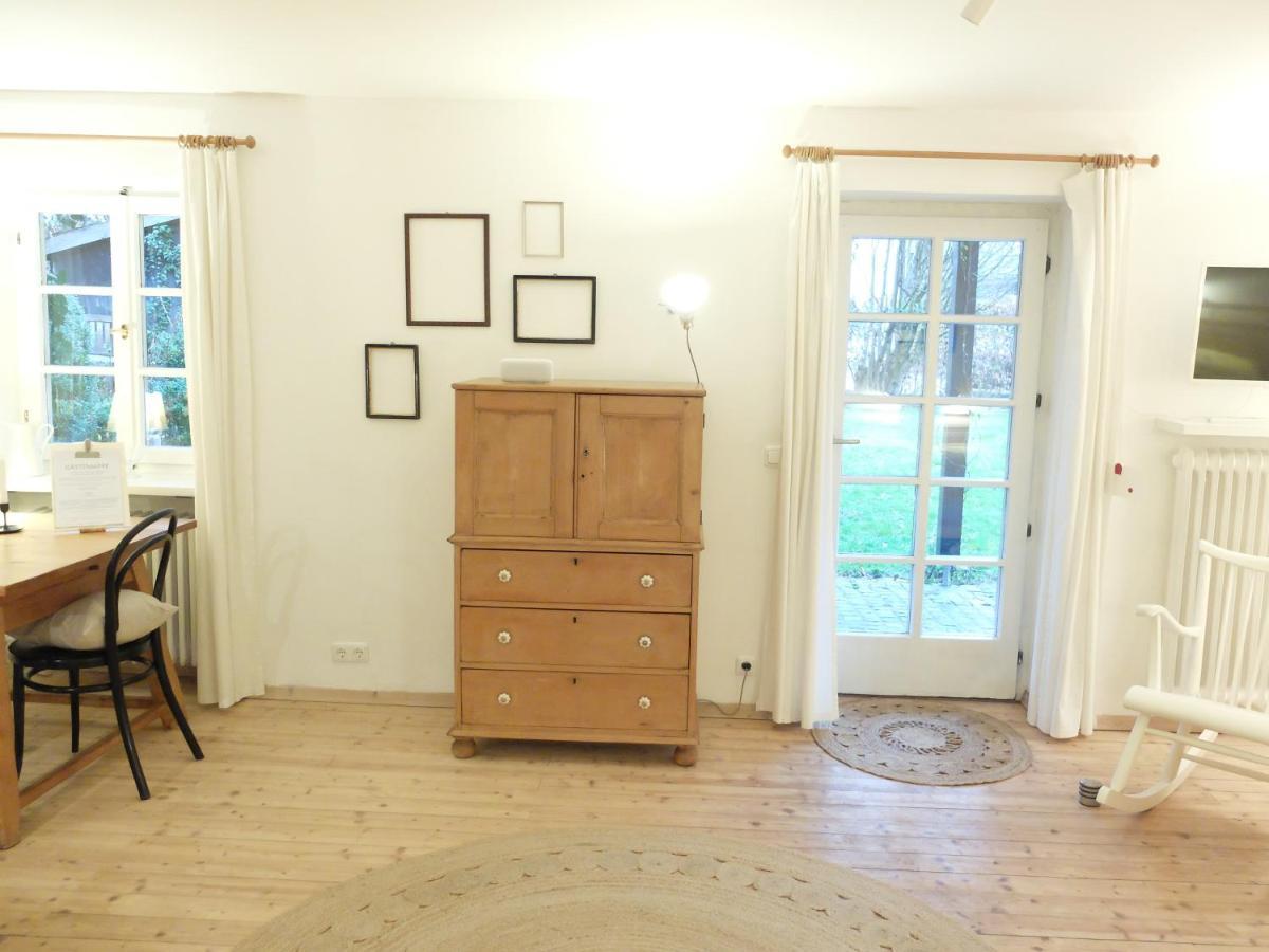 ברייטברון אם כימזי Gartenstudio-Apartment Tausendfreund - Adults Only - Am Chiemsee מראה חיצוני תמונה